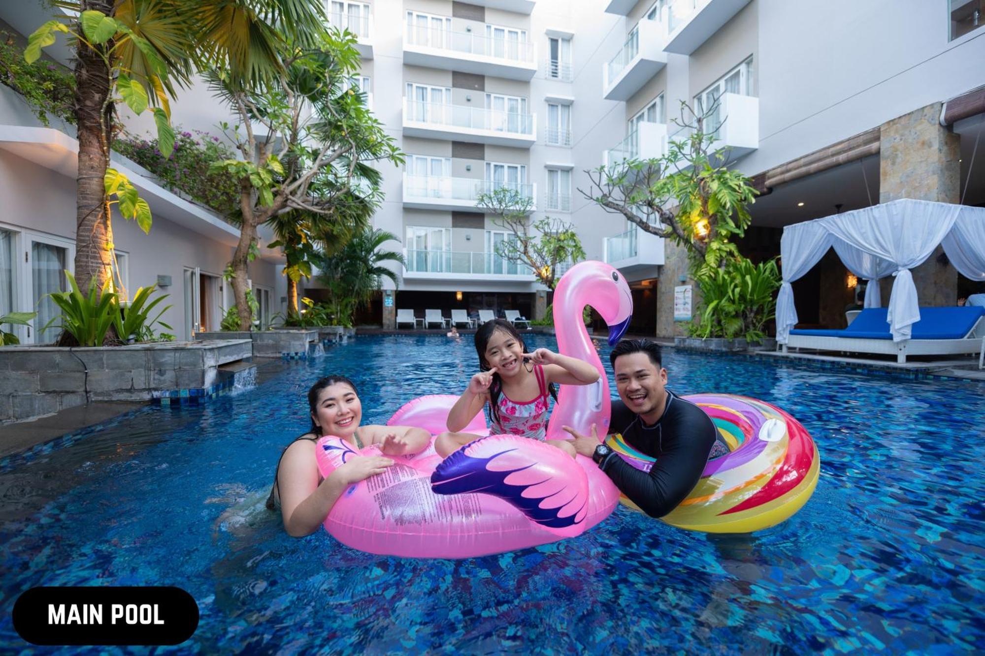 Grand Ixora Kuta Resort Exterior foto